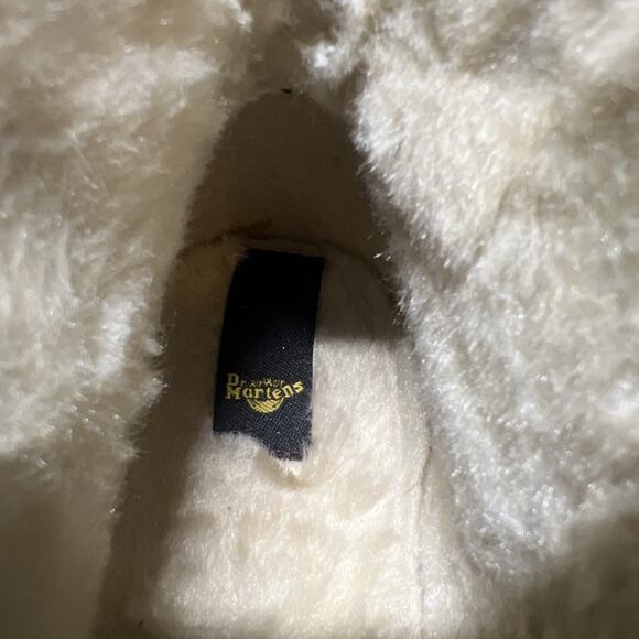 Dr. Martens Les Boot FL Womens 8 Black Chukka Faux Fur Lined Wedge Heel Lace Up - Picture 12 of 13